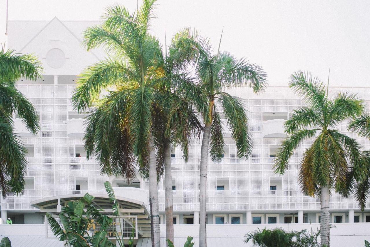Hotel Palm Heights George Town Exterior foto